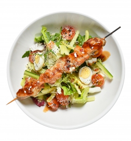 Žaliosios salotos su "Teriyaki" vištienos iešmeliu